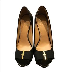 Tory Burch black bow wedges
